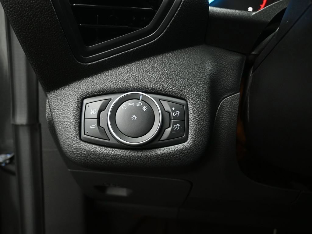 Certified 2019 Ford Escape SEL image 12