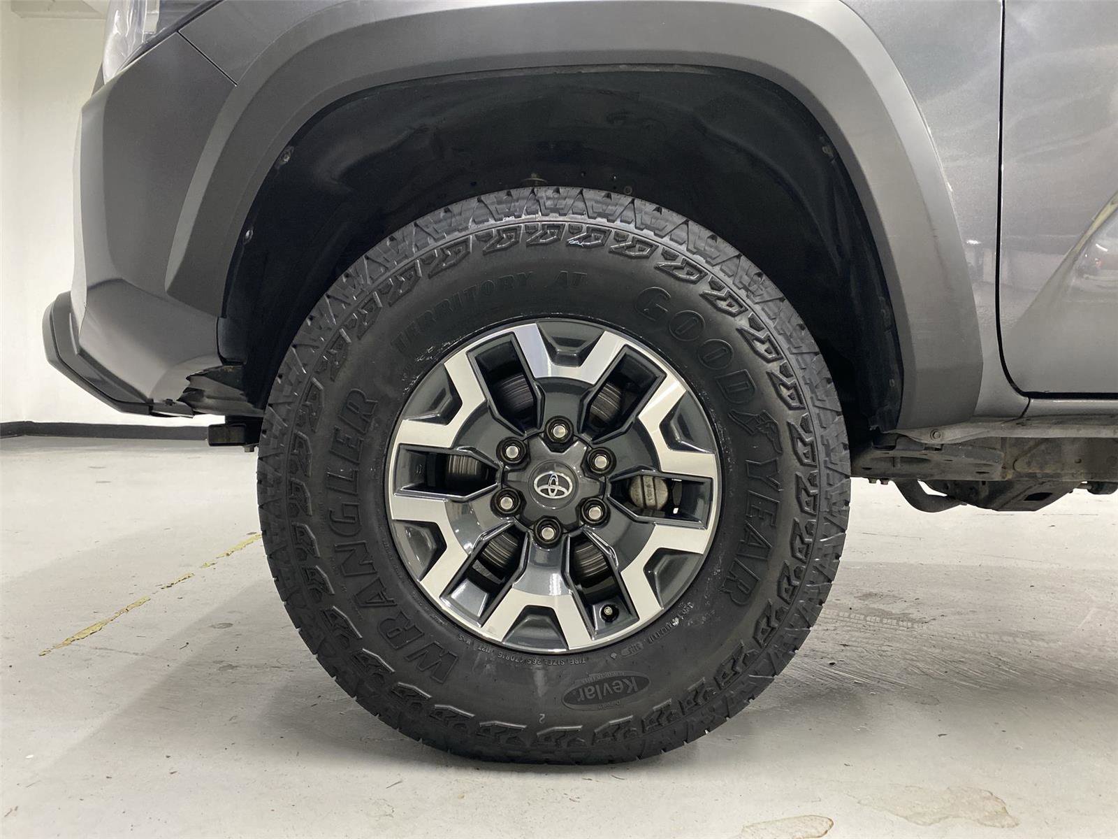 Used 2023 Toyota Tacoma TRD Off-Road w/ Black Out Package (TMS) AWD/4WD image 22