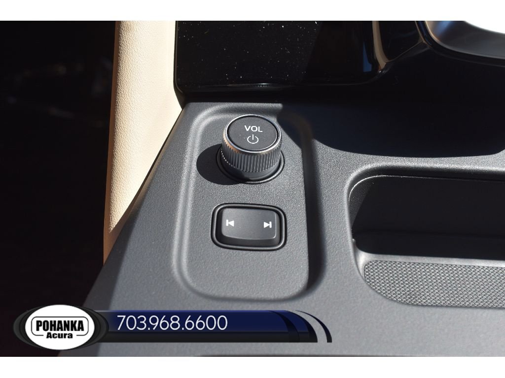 New 2026 Acura MDX w/ Technology Package AWD/4WD image 17