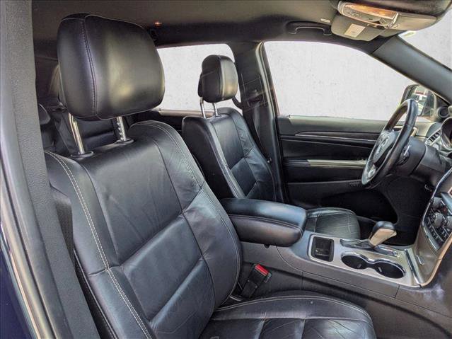 Used 2017 Jeep Grand Cherokee Limited RWD image 13