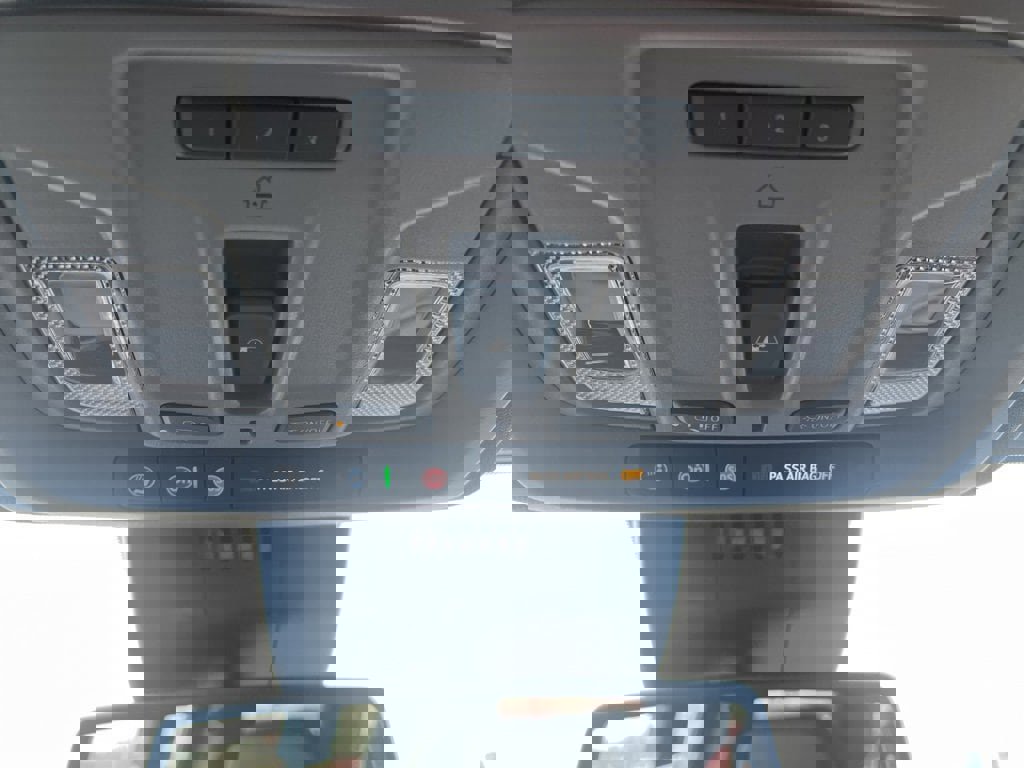 New 2026 GMC Sierra 3500 SLT w/ SLT Premium Package image 22