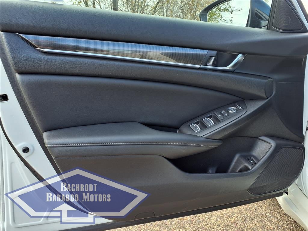 Used 2022 Honda Accord Sport image 13
