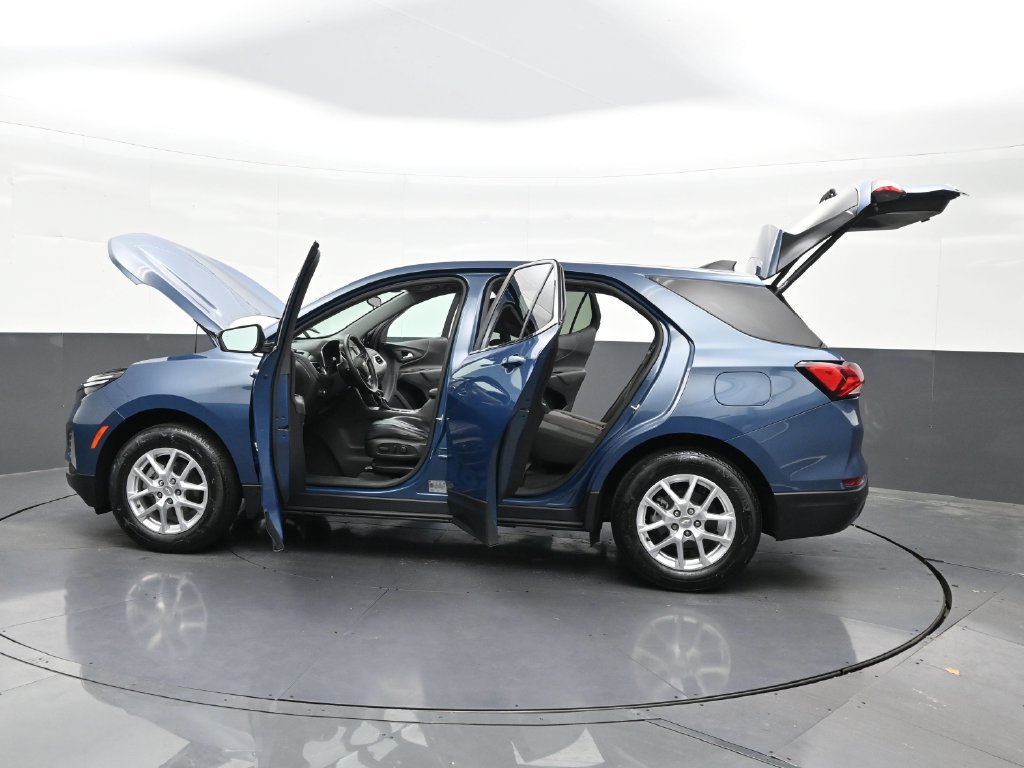 Used 2024 Chevrolet Equinox LT FWD image 28