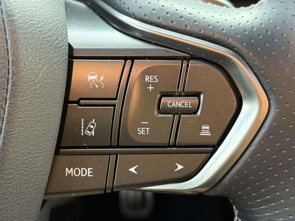 Used 2024 Lexus LX 600 F Sport image 21