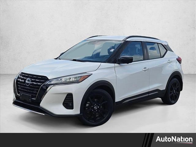 Used 2022 Nissan Kicks SR w/ Premium Package