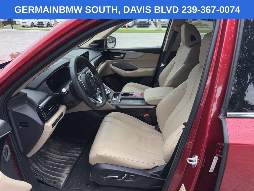 Used 2025 Acura MDX SH-AWD w/ Technology Package image 12