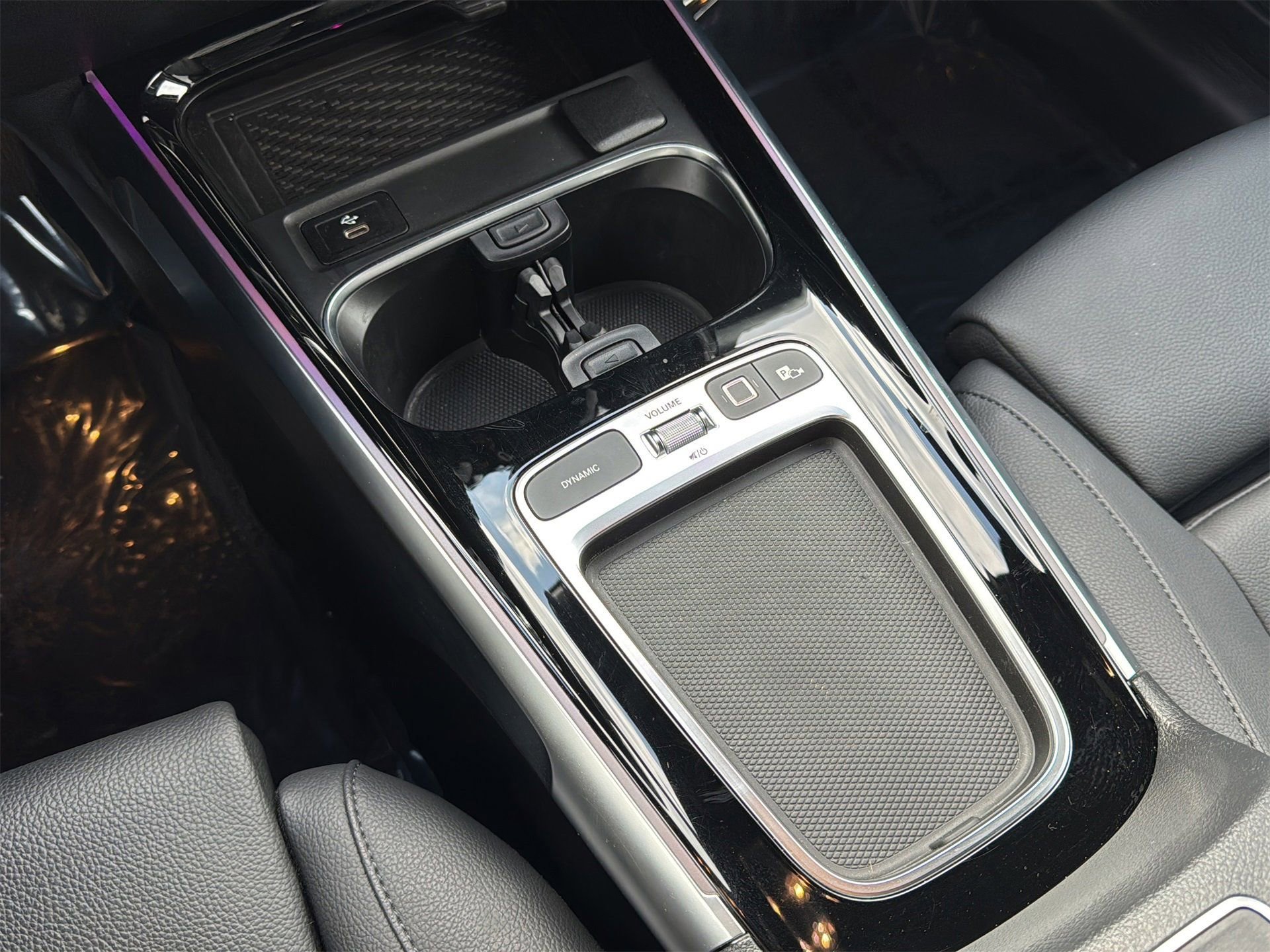 Certified 2025 Mercedes-Benz GLB 250 image 19