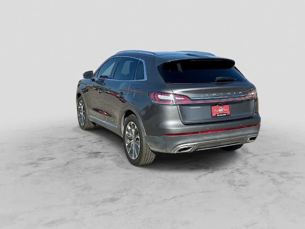 Used 2023 Lincoln Nautilus Reserve FWD image 6