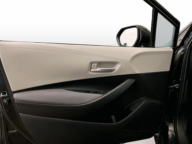 Used 2021 Toyota Corolla LE FWD image 22