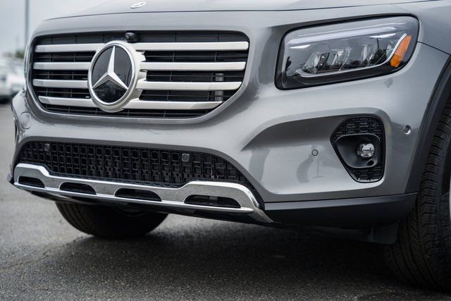 New 2026 Mercedes-Benz GLB 250 4MATIC image 15