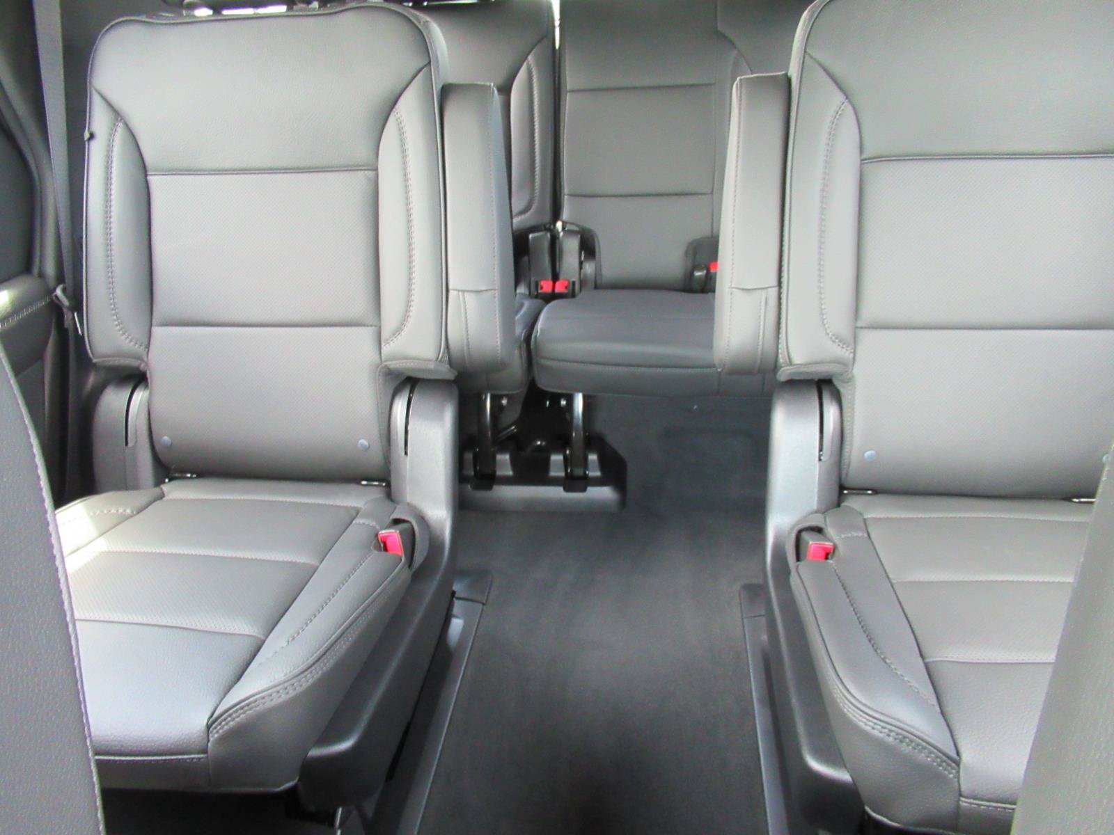 New 2026 GMC Yukon Denali w/ Advanced Technology Package RWD image 19
