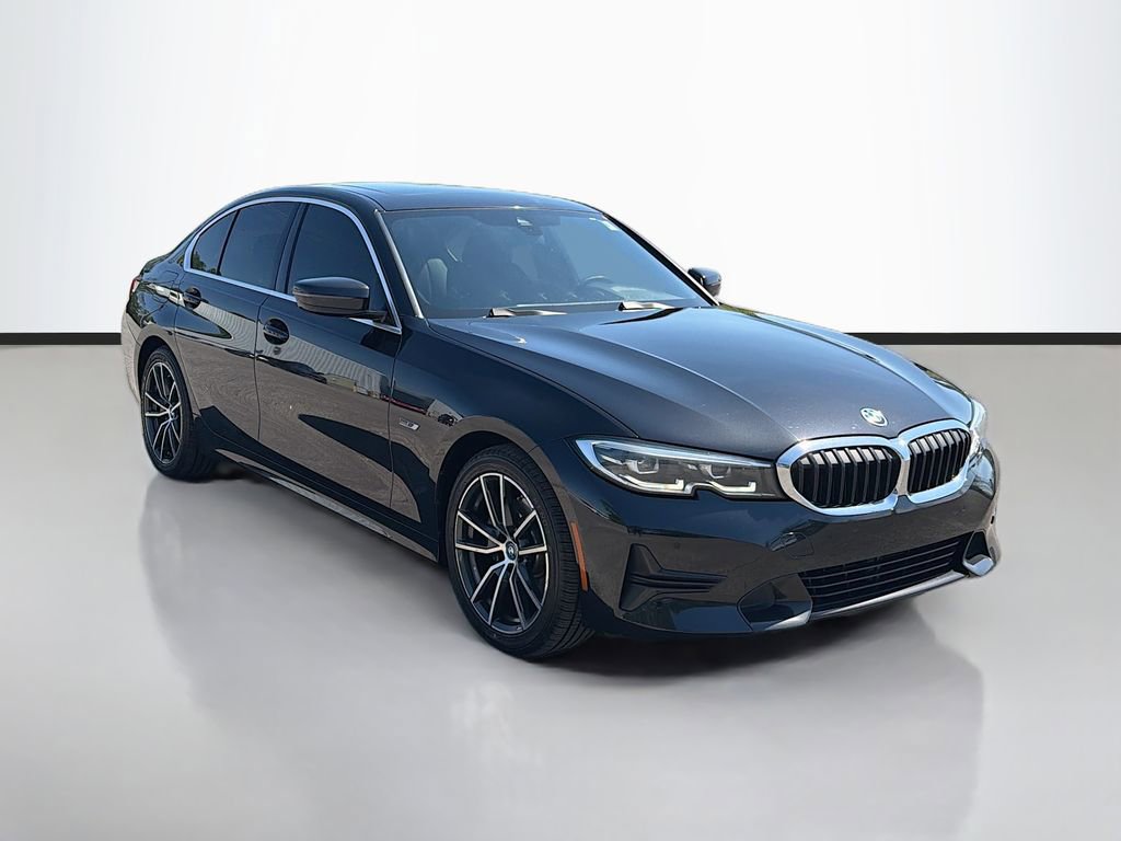 Used 2022 BMW 330e w/ Driving Assistance Package image 3
