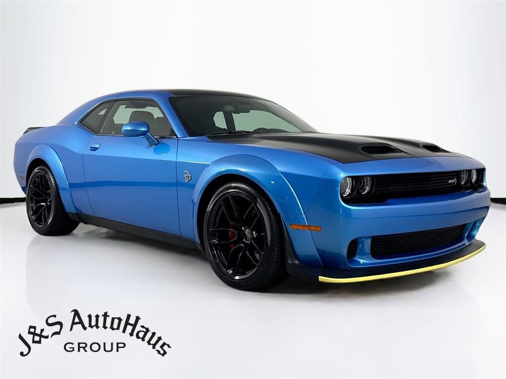 Used 2023 Dodge Challenger SRT Hellcat RWD image 1