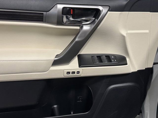 Used 2023 Lexus GX 460 Premium w/ Premium Package image 27