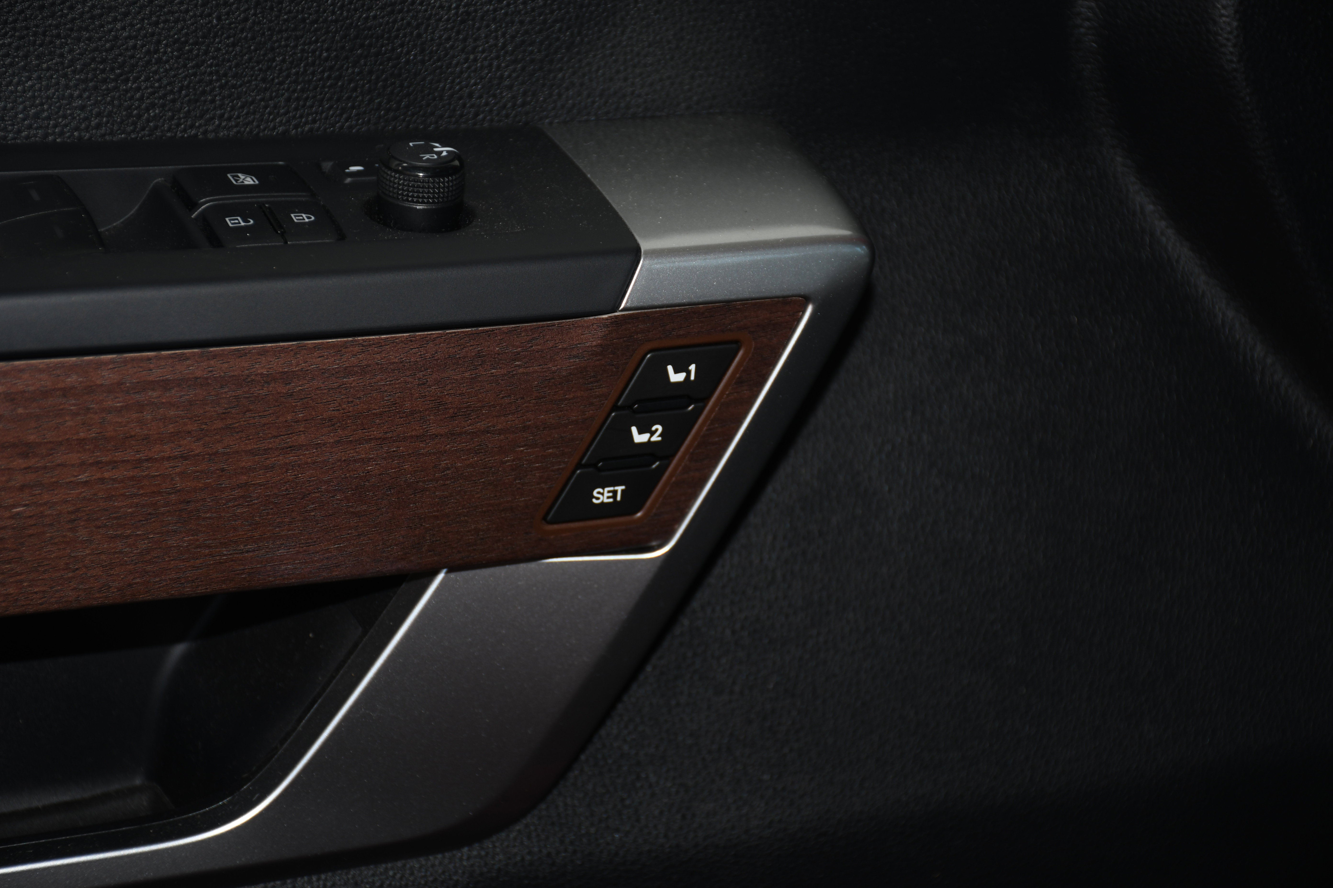 Used 2023 Toyota Tundra Capstone image 12