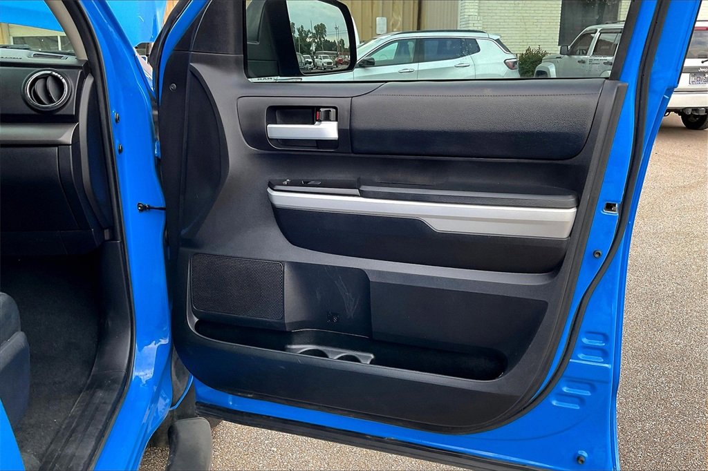 Used 2021 Toyota Tundra SR5 w/ SR5 Leather Package image 24