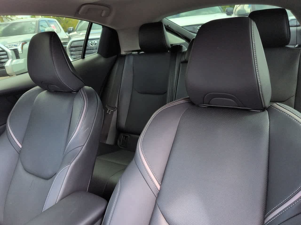 Used 2024 Toyota Prius XLE FWD image 8
