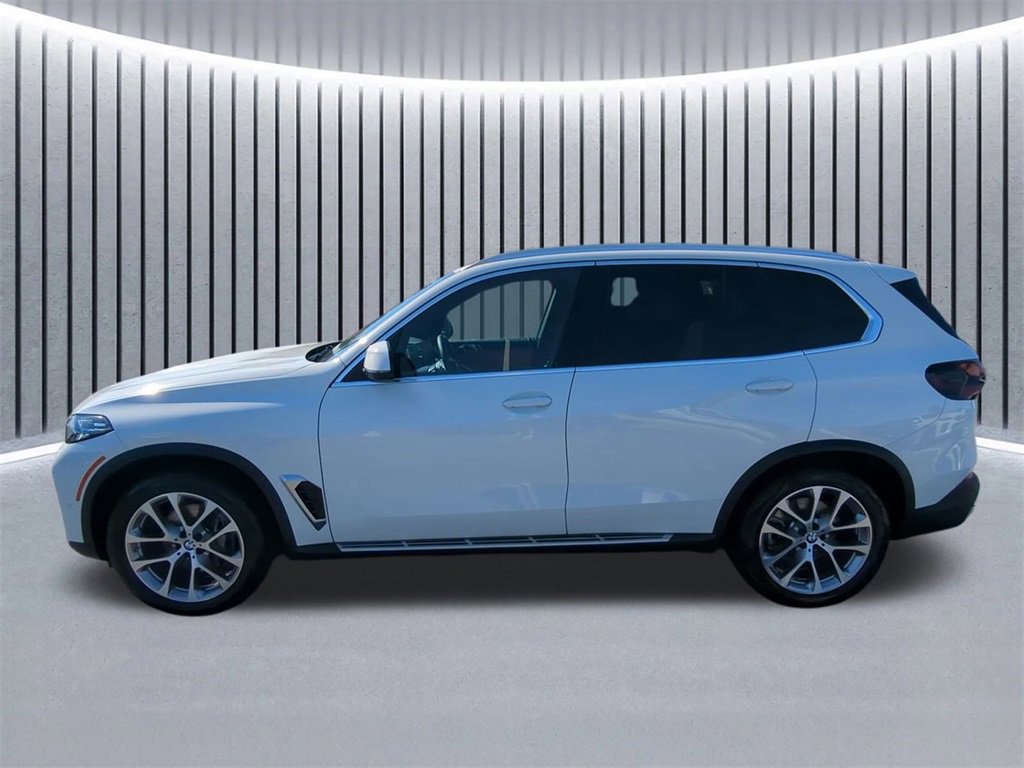 Used 2026 BMW X5 xDrive40i image 8