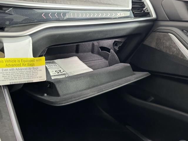 Used 2025 BMW X5 xDrive40i image 31