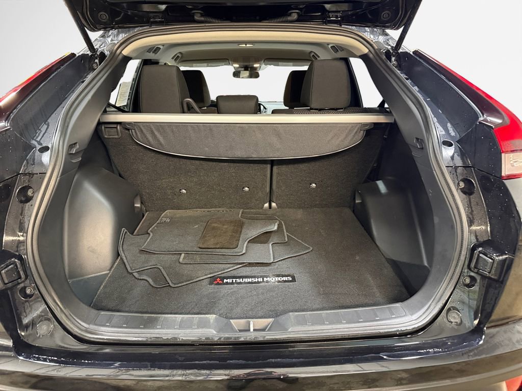 Used 2025 Mitsubishi Eclipse Cross ES image 23