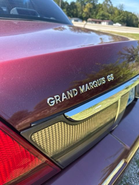Used 2006 Mercury Grand Marquis GS RWD image 11