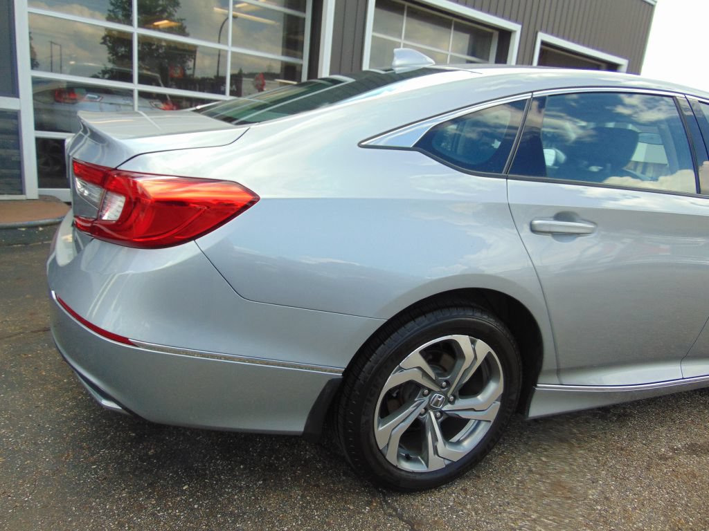 Used 2020 Honda Accord EX image 14