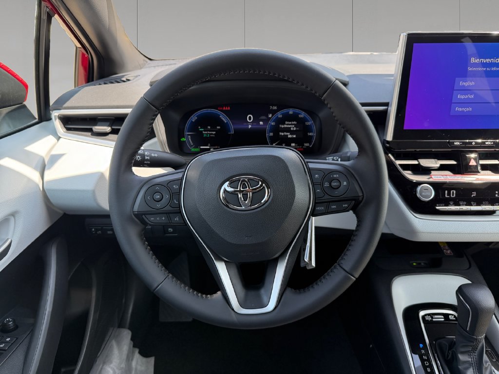 Used 2026 Toyota Corolla SE w/ SE Premium Package AWD/4WD image 13