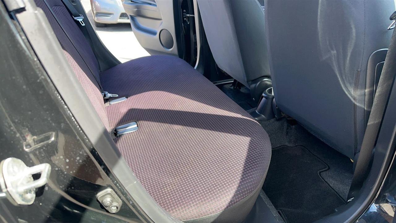 Used 2014 Mitsubishi Mirage ES image 23