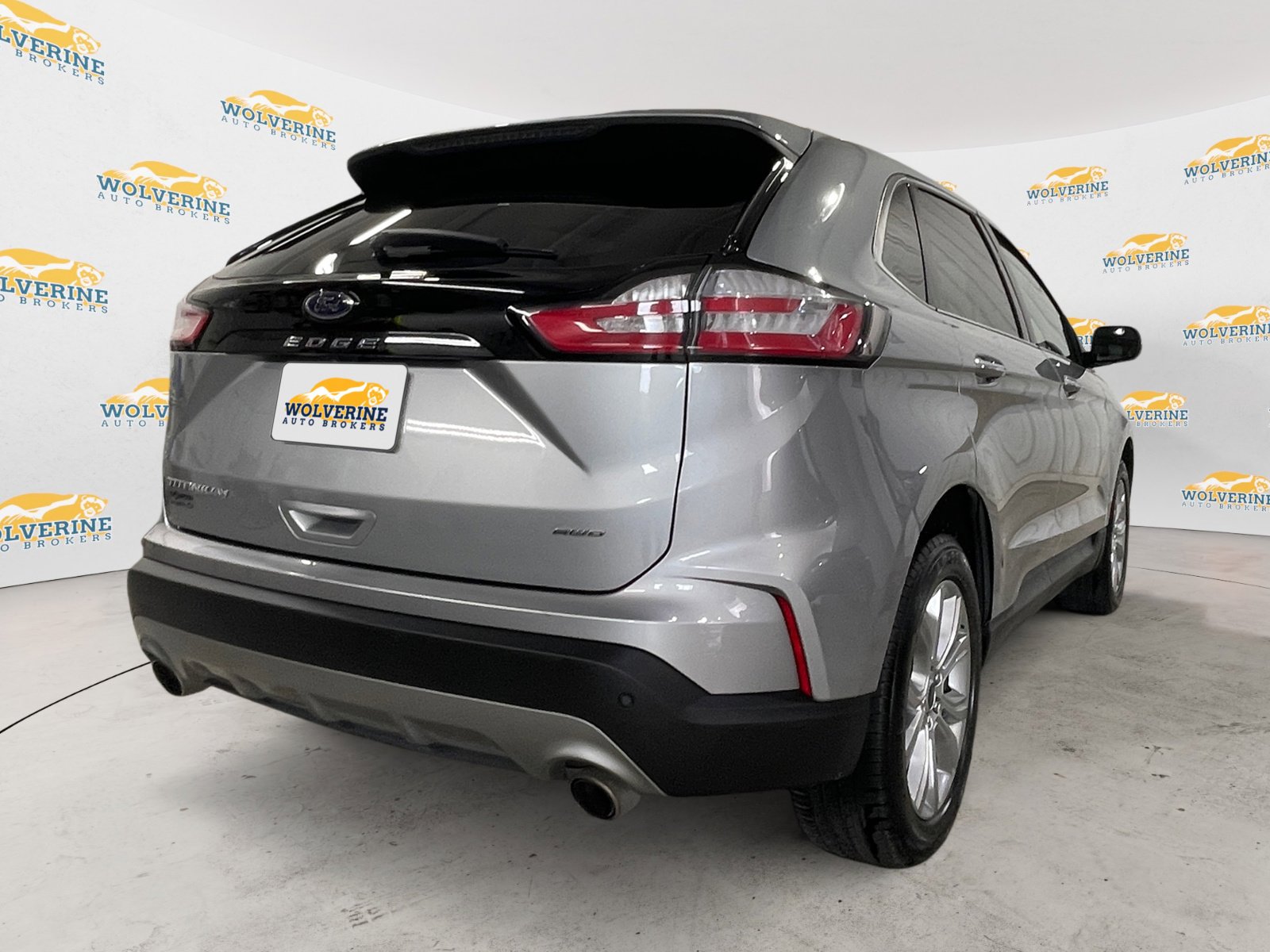 Used 2023 Ford Edge Titanium image 5