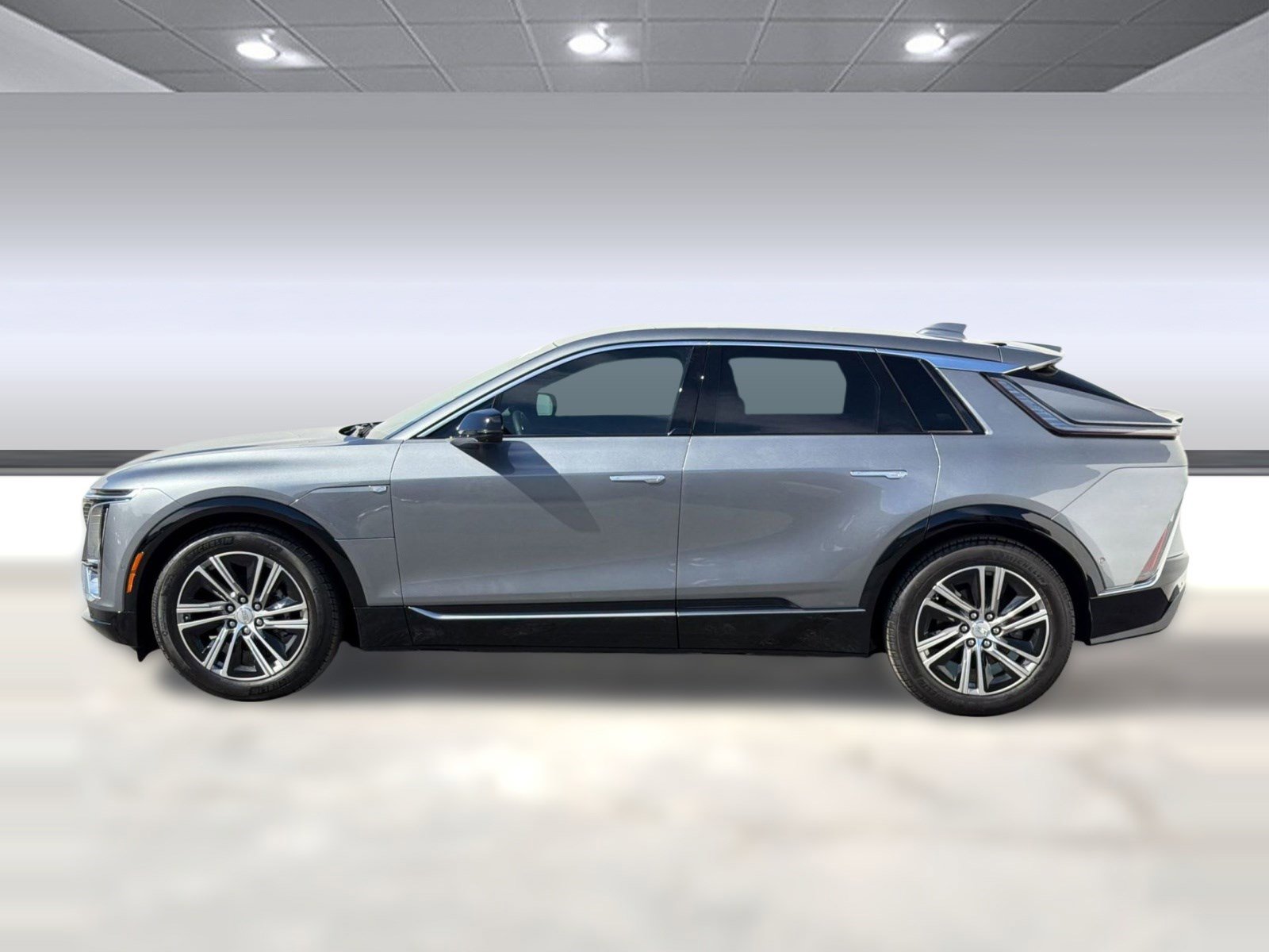 Certified 2023 Cadillac Lyriq 2WD image 2