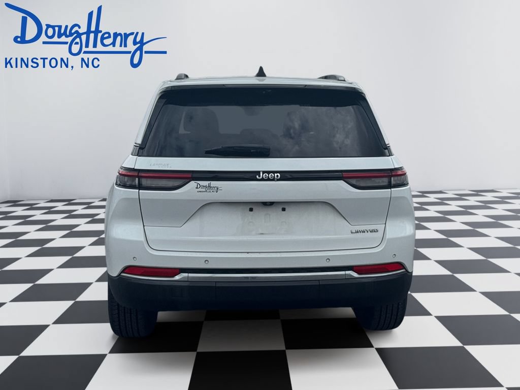 Used 2023 Jeep Grand Cherokee Limited w/ Luxury Tech Group II RWD image 4