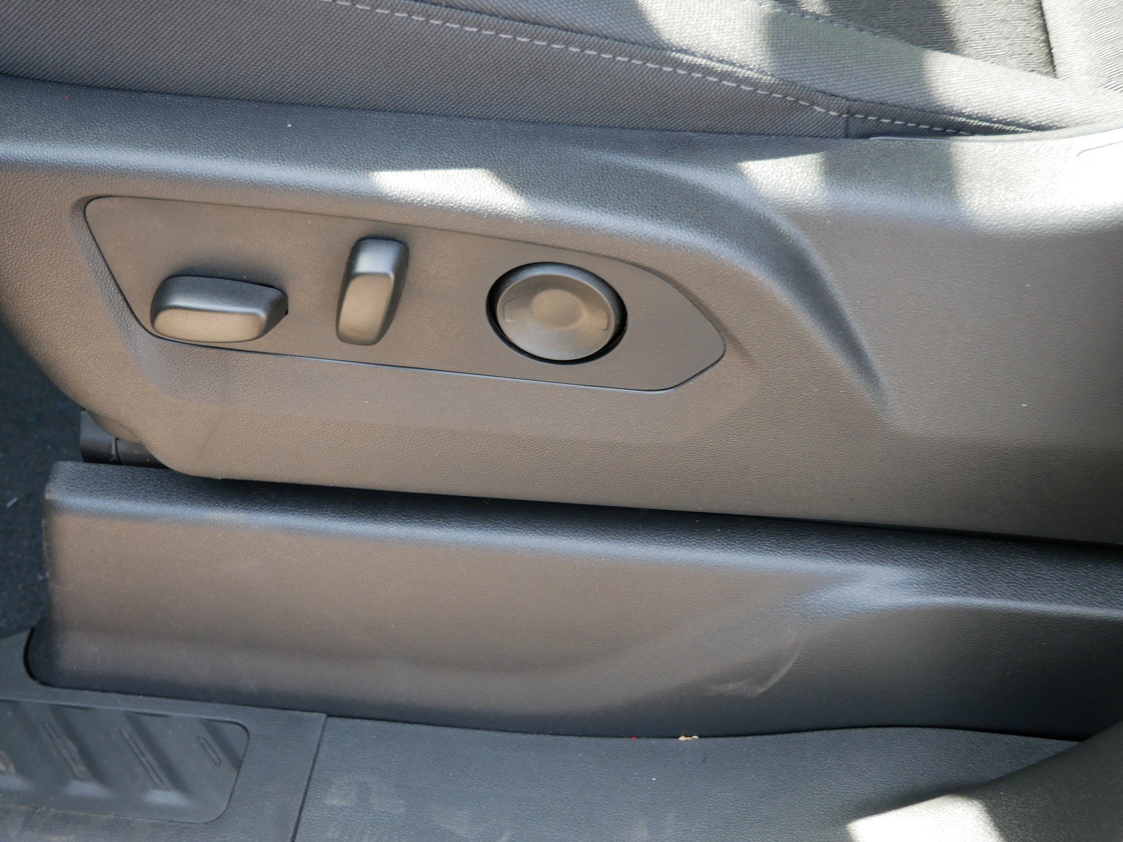 New 2026 Chevrolet Silverado 1500 Custom Trail Boss w/ Midnight Edition image 17