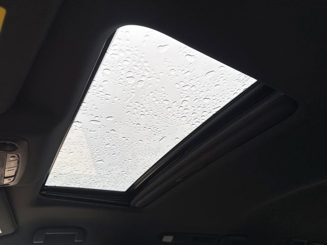 Used 2023 Nissan Armada SL w/ Midnight Edition Package image 34