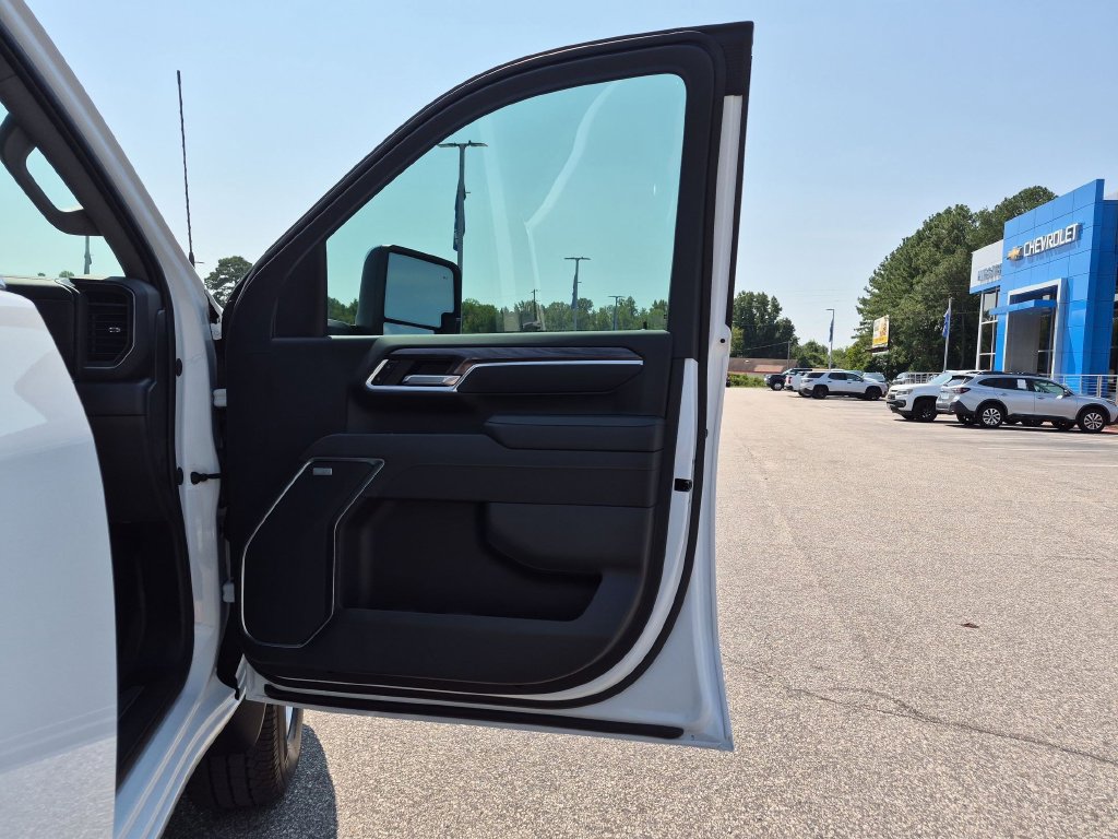 New 2026 Chevrolet Silverado 2500 LTZ w/ LTZ Plus Package AWD/4WD image 34