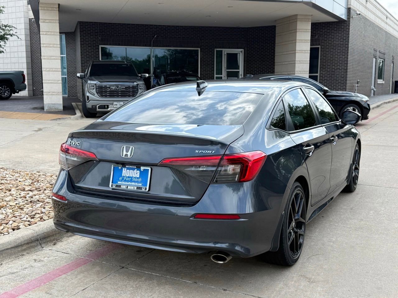 Used 2023 Honda Civic Sport image 5