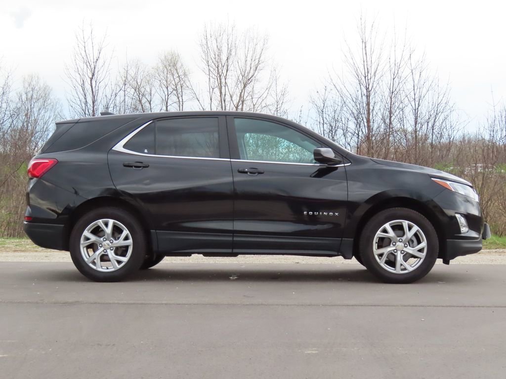 Used 2021 Chevrolet Equinox LT AWD/4WD image 2
