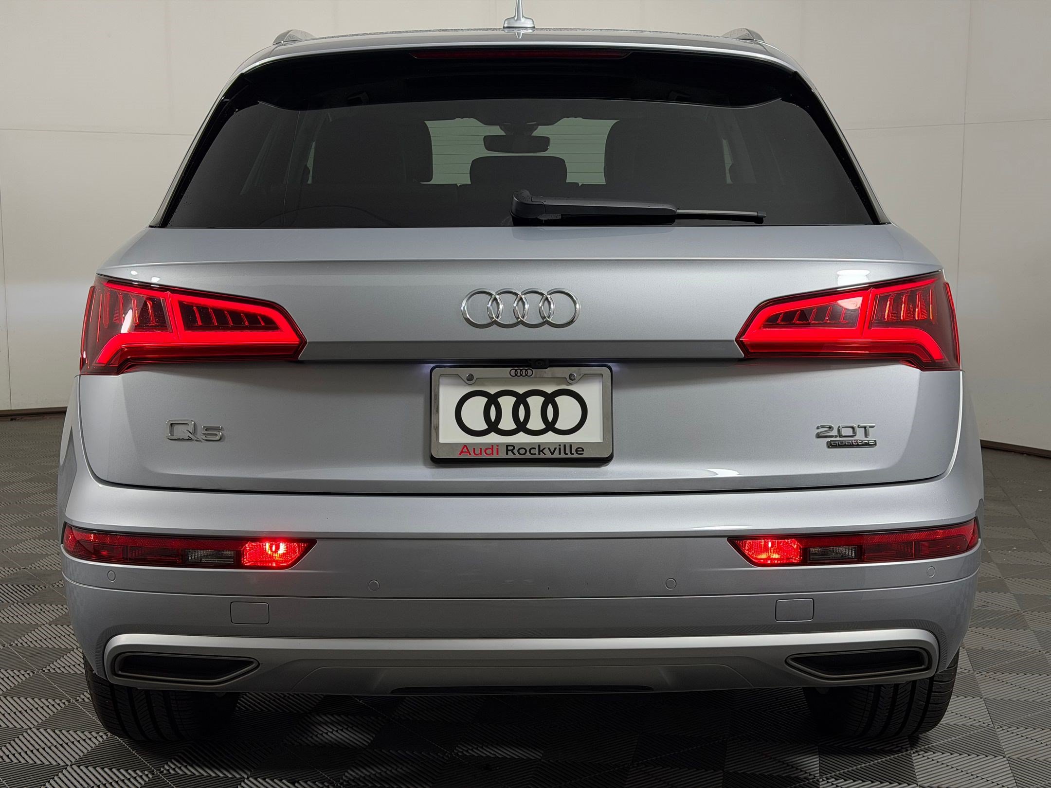 Used 2018 Audi Q5 Prestige w/ Prestige Package AWD/4WD image 10