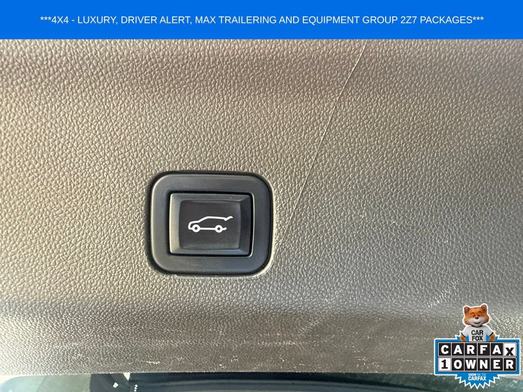 Used 2022 Chevrolet Tahoe Z71 w/ Luxury Package AWD/4WD image 34