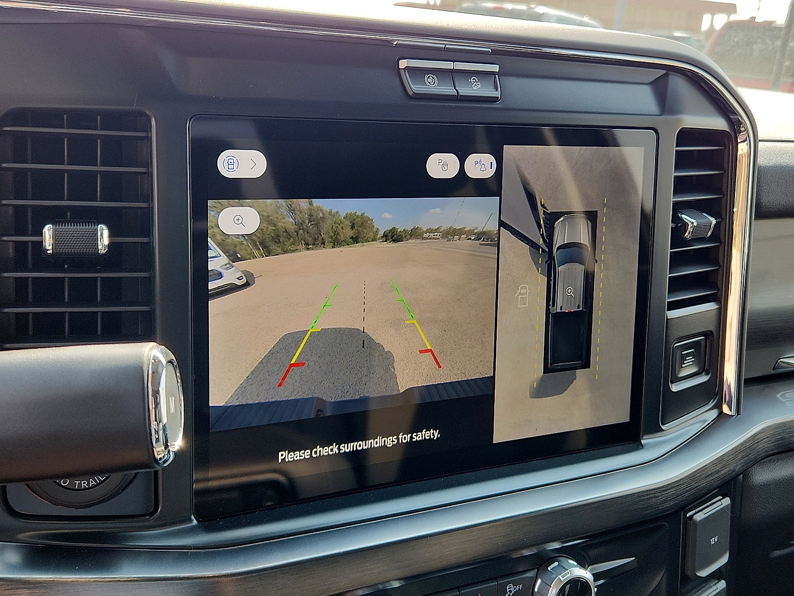 New 2026 Ford F250 Lariat w/ Tremor Off-Road Package image 14