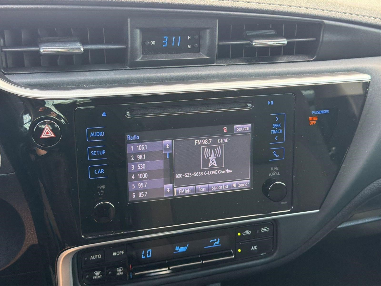 Used 2019 Toyota Corolla LE FWD image 23