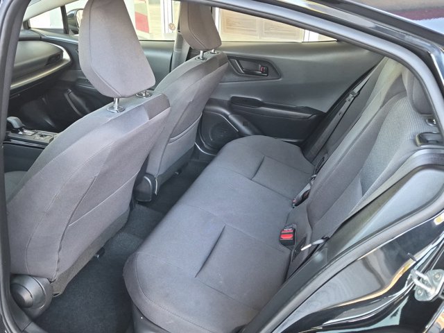 Used 2025 Toyota Prius LE FWD image 14