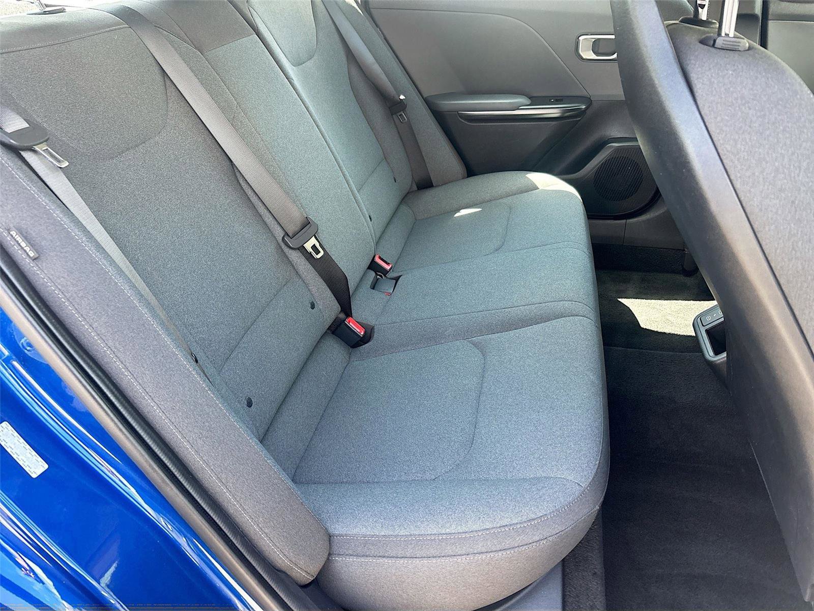 Used 2025 Kia K4 LXS image 26