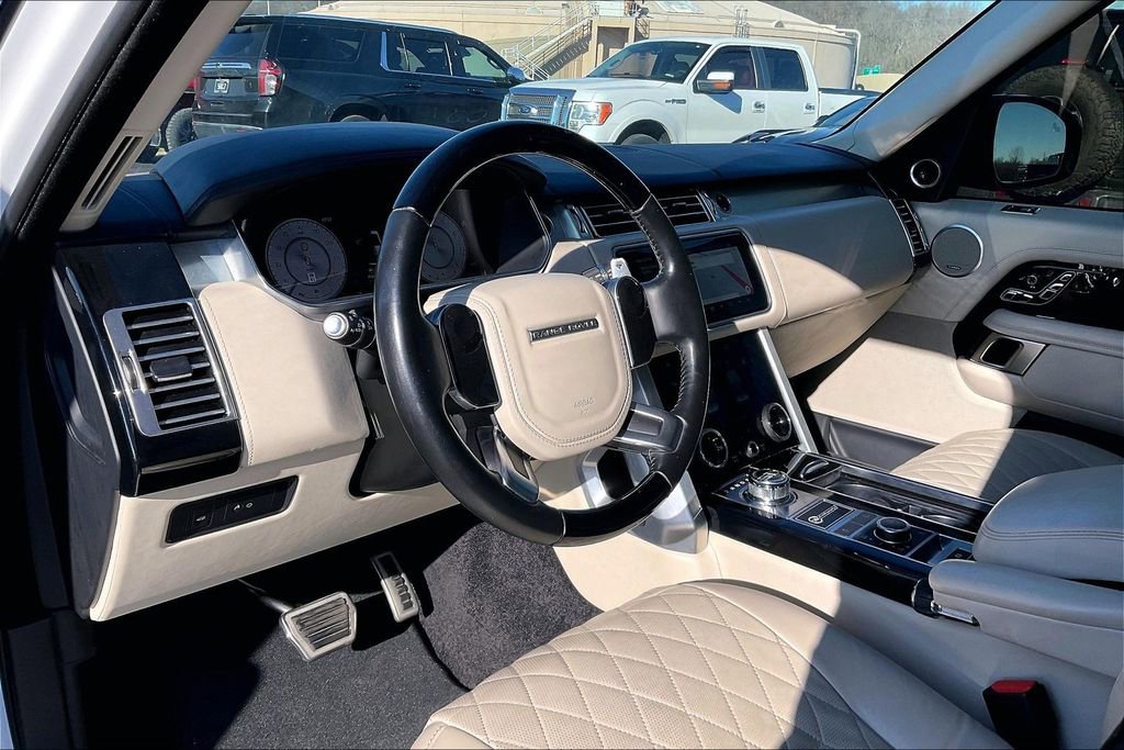 Used 2021 Land Rover Range Rover SV Autobiography Dynamic image 19