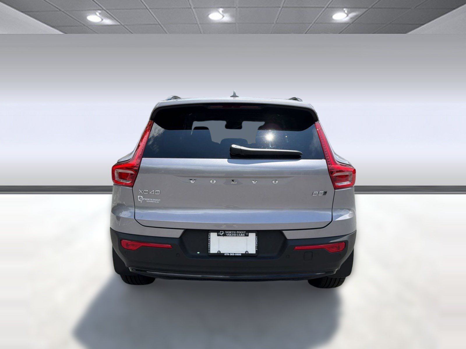 New 2026 Volvo XC40 B5 Plus w/ Climate Package AWD/4WD image 10