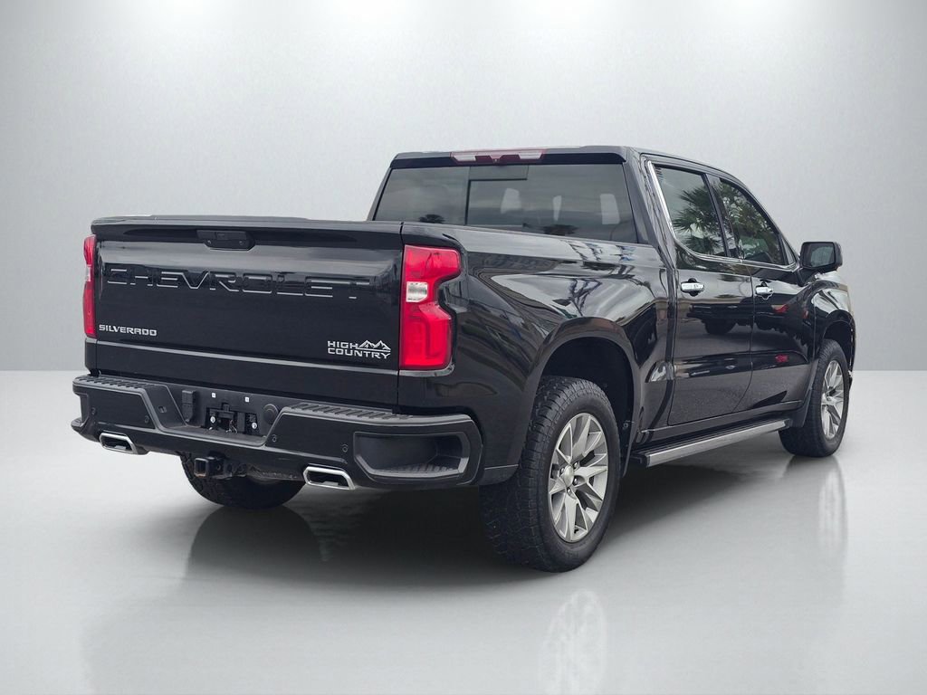 Used 2021 Chevrolet Silverado 1500 High Country w/ Safety Package II AWD/4WD image 5