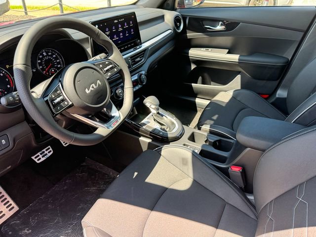 Certified 2024 Kia Forte GT-Line image 14