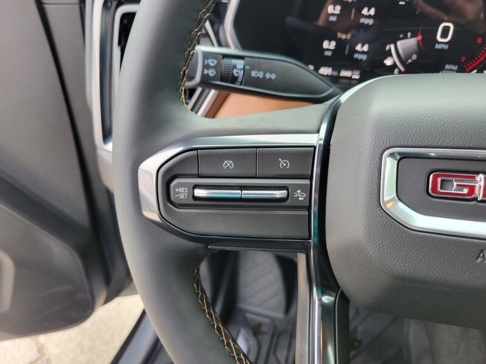 New 2026 GMC Canyon AT4 w/ Technology Plus Package image 17