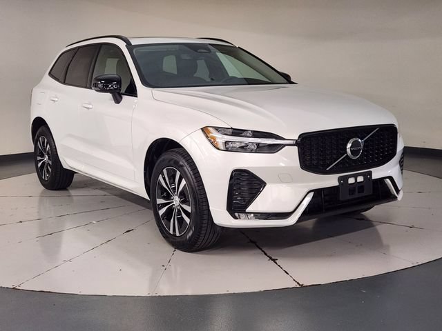 Certified 2025 Volvo XC60 B5 Core AWD/4WD image 7