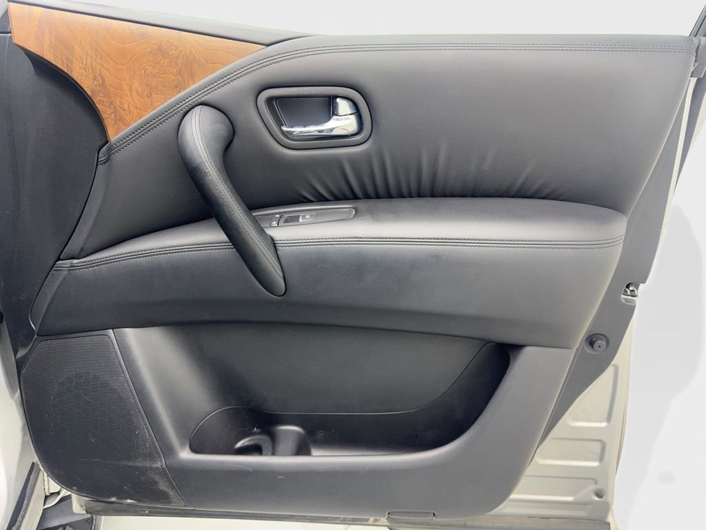 Used 2024 Nissan Armada SL image 52