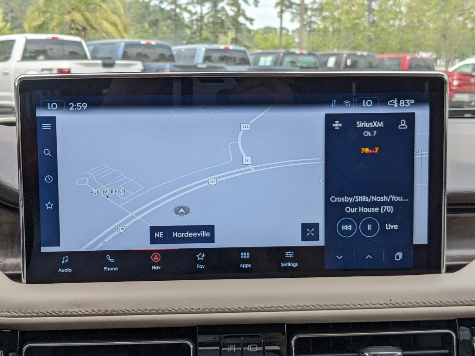 Certified 2023 Lincoln Nautilus Reserve w/ Equipment Group 201A image 24